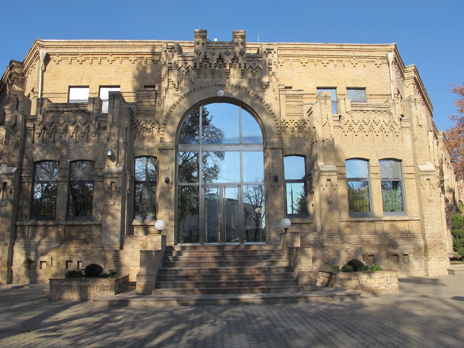 Fransiya elchixonasi binosi