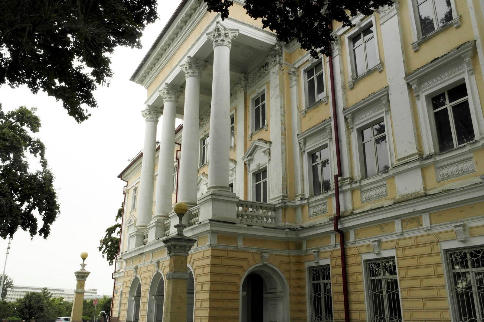 Oʻzbekiston yozuvchilar uyushmasi binosi