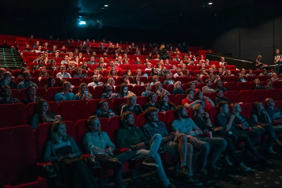 Кинопоказы от Mahalla Cinema